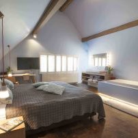 Grid gallery image