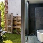 Grid gallery image