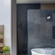 Grid gallery image